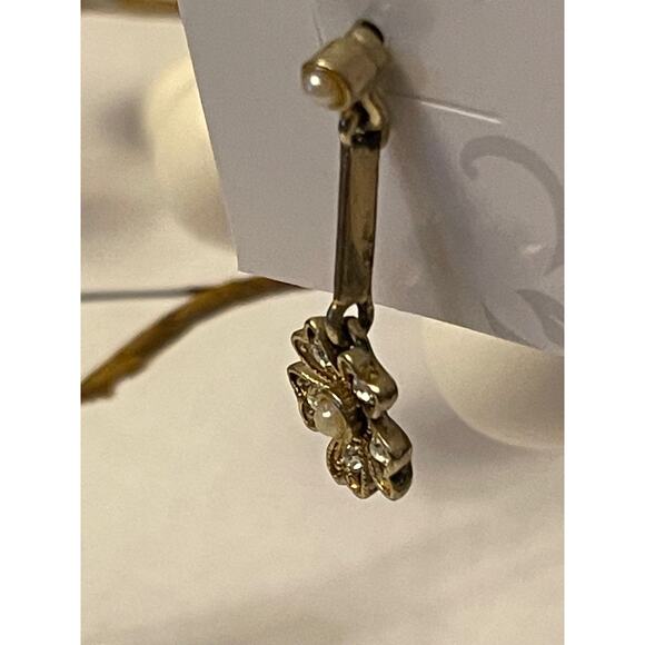 Vintage faux golden with faux pearl stud earrings - Picture 4 of 5